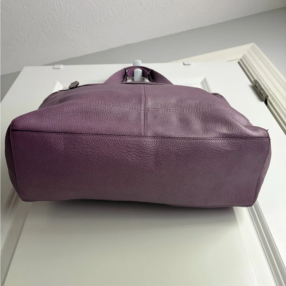 Coach Vintage Penelope lavender lilac pebbled tote bag